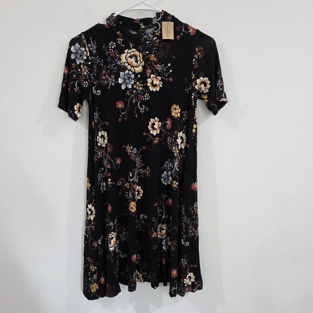 American Eagle Soft And Sexy Floral Mini Dress Size Small Stretch Flare Feminine